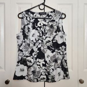 Kasper Sleeveless top